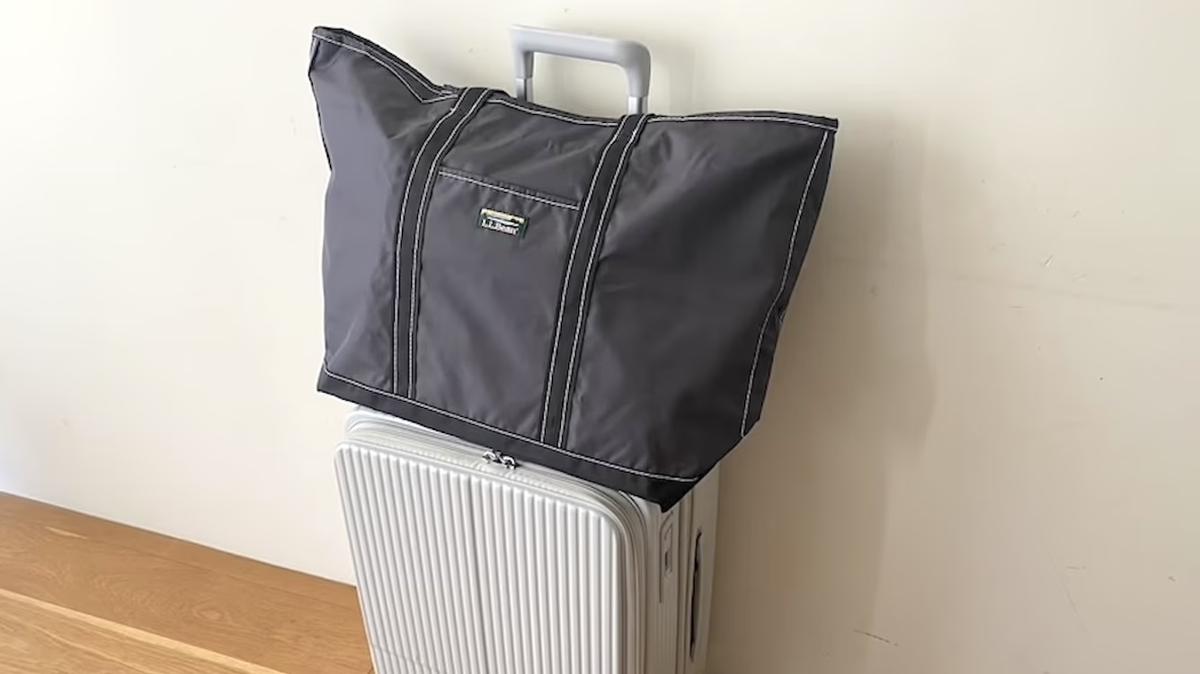 旅行の「行きより帰りが大荷物になる問題」、L.L.Beanの折りたためる 