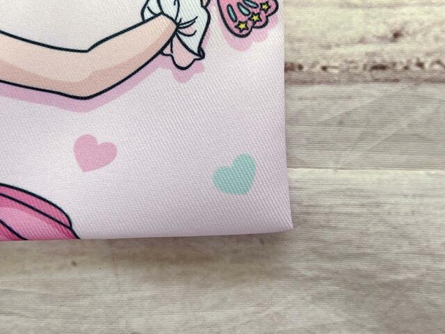 素材はポリエステル