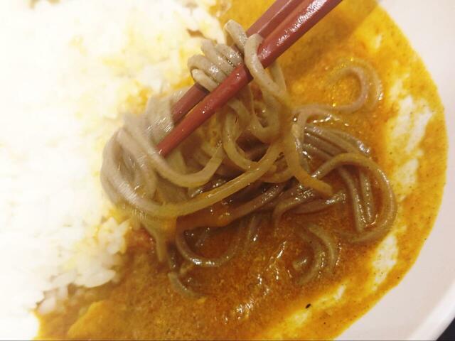 【よもだそば 朝定食】カレーつけそばアレンジ、ぜひお試しください
