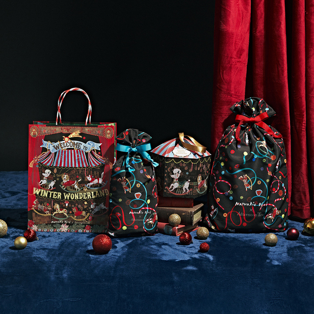 11月1日(水)から「ナタリー・レテ」のアートを使用した限定ラッピン