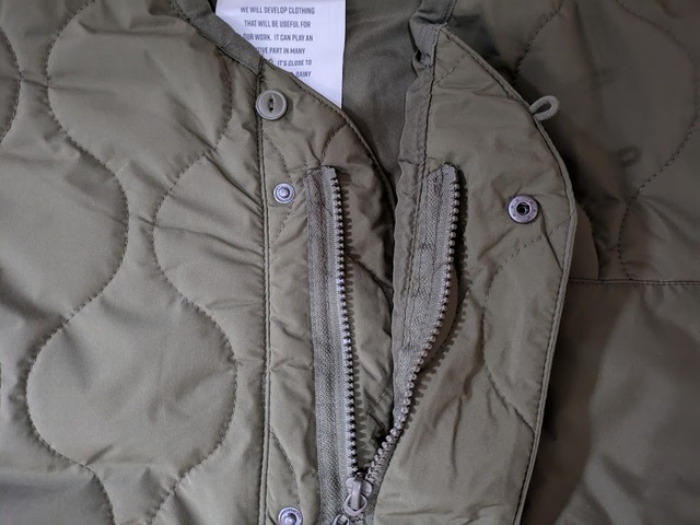 【ワークマン レディース防風撥水ストレッチキルティングコート】ファスナーとスナップボタンで隙間風もしっかり防げます◎