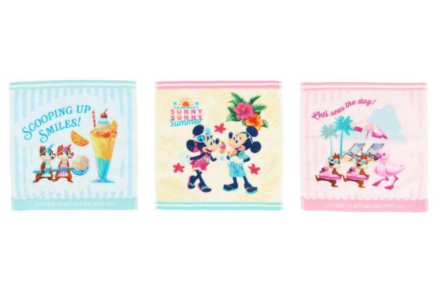 ミニタオルセット 2,600円｜東京ディズニーリゾート「SUNNY SUNNY Summer」グッズ｜販売店舗：東京ディズニーランド「グランドエンポーリアム」、東京ディズニーシー「タワー・オブ・テラー・メモラビリア」｜発売日：2025年6月5日（木）