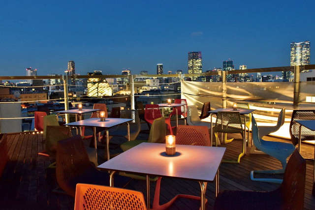 A to Z cafe【東京・表参道】南青山の夜景　