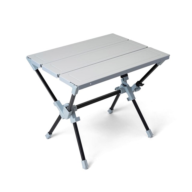 「耐熱フィールドテーブル」980円（税込）