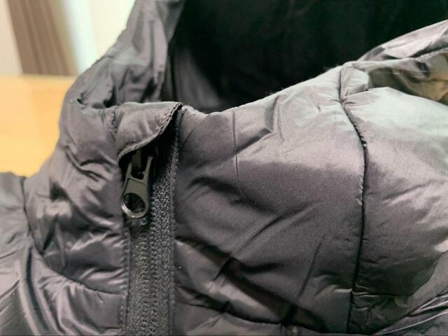 【ワークマン　リペアテック洗えるフュージョンダウンジュニアフーディー】チンガード付き