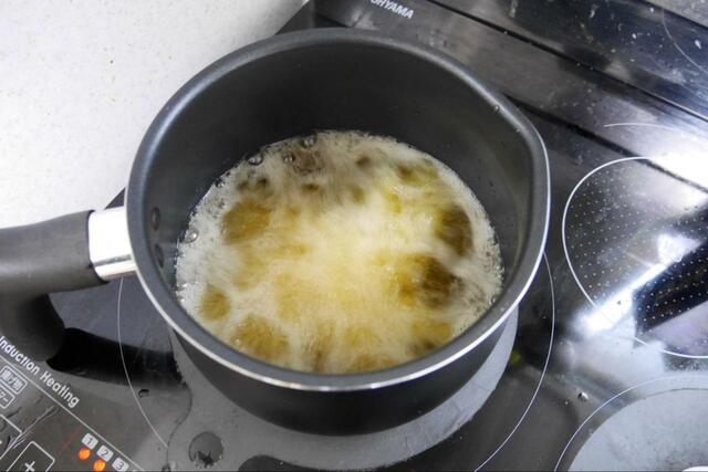 【ニトリ IH・ガス火 ストレーナー付きマルチポット】少量の揚げ物に使える