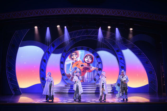 The D-Groovationz4 Live: Happy! Funky! Groovy! Tour