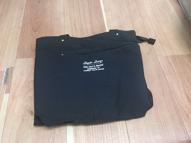 【レガートラルゴ 2WAY トートバッグ 洗えるかばん Lieto】素材はナイロンで、さらっとした肌ざわり