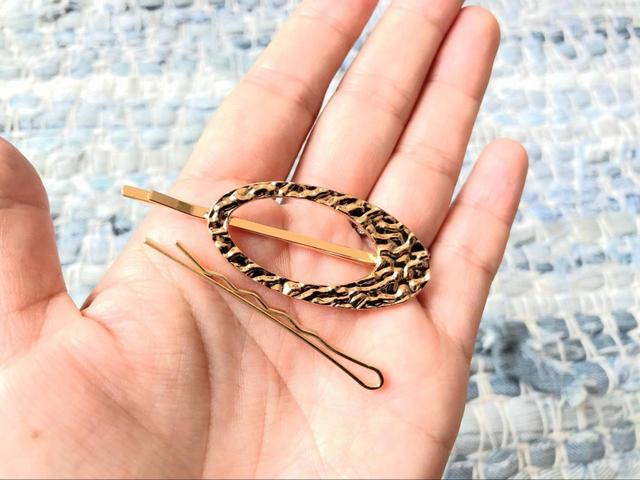 【ダイソー×minaコラボ　ヘアピン（No.281）】適度なサイズ感で使いやすい