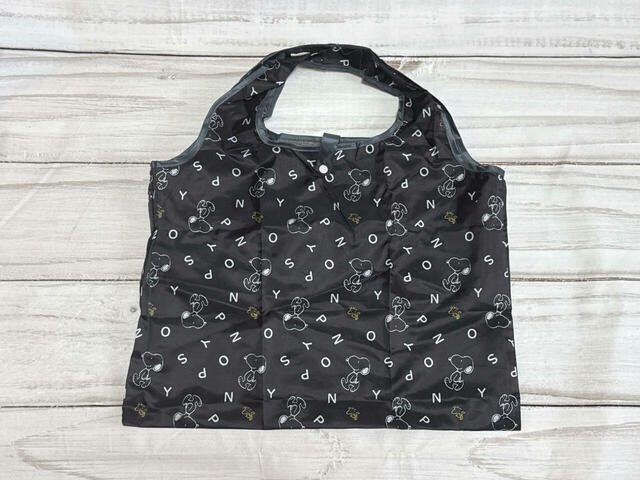 【ファッションセンターしまむら×スヌーピー】ショッピングバッグ（PEANUTS）：649円（税込）