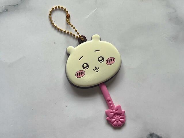 つるんとした手触りのチャーム！