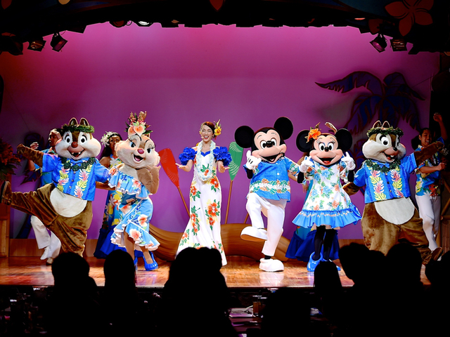 ミッキーたちが登場！