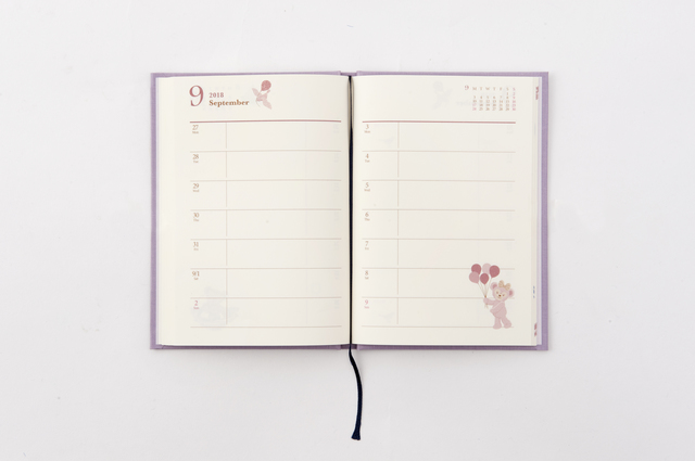 スケジュール帳 ¥2,400（2017年8月10日発売）販売店舗／東京ディズニーシー「マクダックス・デパートメントストア」