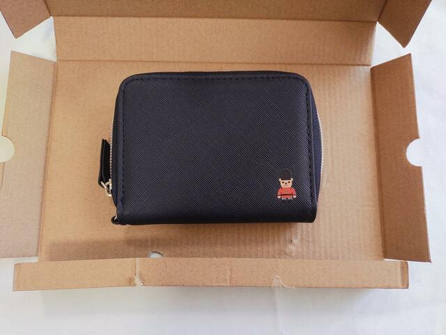 丁寧に梱包されている