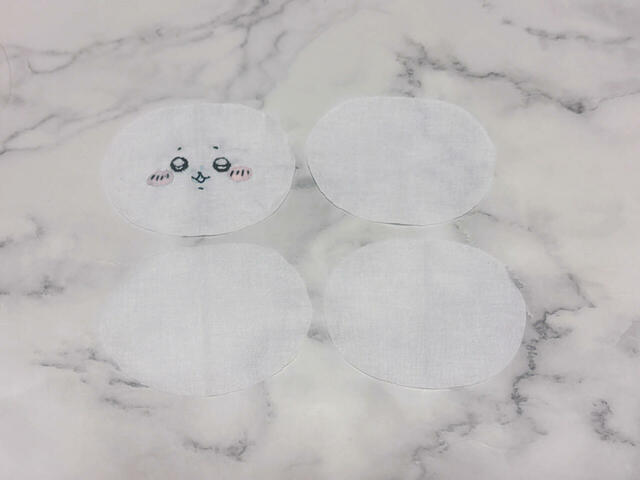 がまぐち本体の布地は表布2枚、内布2枚の合計4枚です