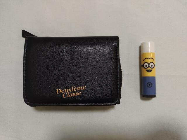 リップクリームとちょうど同じくらいの大きさ