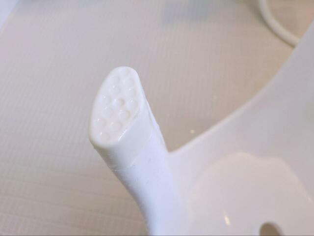 【ニトリ 裏面も洗いやすい 抗菌風呂いす ブロウ 高さ25cm】1か月使用後。脚の裏にもカビは生えていません