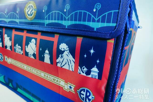 東京ディズニーシー22周年 収納グッズ　3,500円サイズ：（組み立てた状態）縦約25×横約38×高さ約25cm