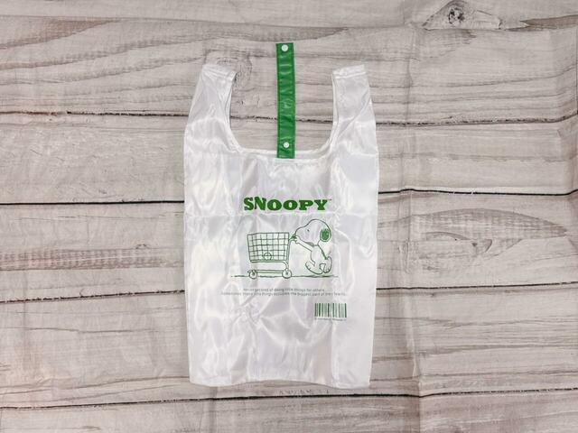 ファミマのレジ袋を模したスヌーピーデザインのエコバッグ！