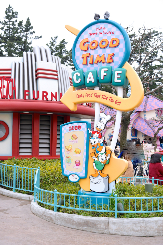 ヒューイ・デューイ・ルーイのグッドタイムカフェ 撮影 / MezzoMiki