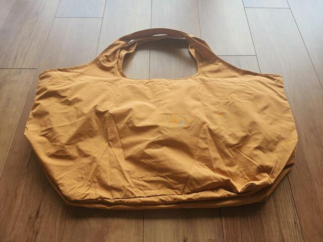 【studio CLIP　NEWカゴエコバッグ】ナイロン素材のため、多少の雨でも中身が濡れにくいのも嬉しいポイント！