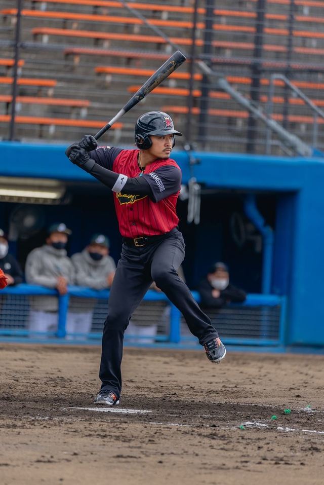 「中目黒リュージーズ vs グレープカンパニー 草野球対決」（C）CL