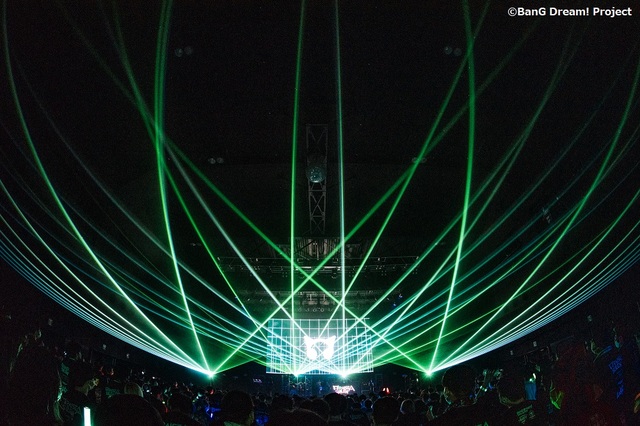 撮影：ハタサトシ