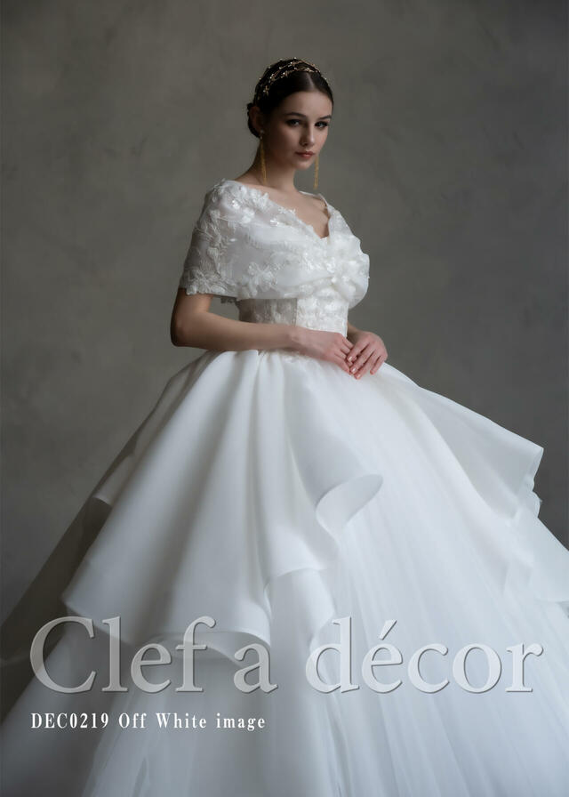 クラウディア「Clef a decor-クレアデコール」新作ウェディングドレス