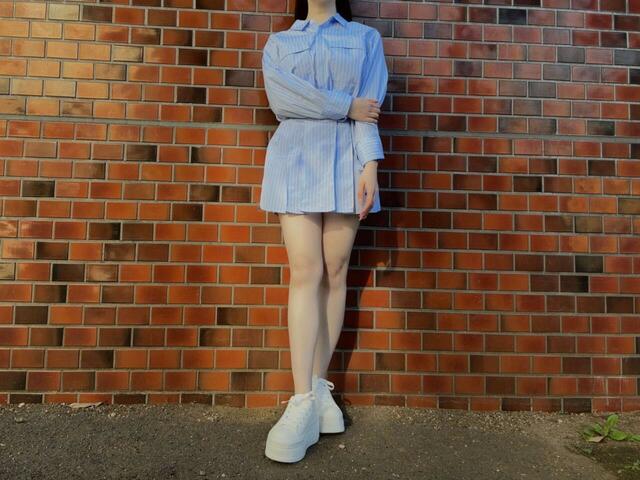 ショートロンパースに合わせてみました。スタイルアップ効果がすごすぎる…！
