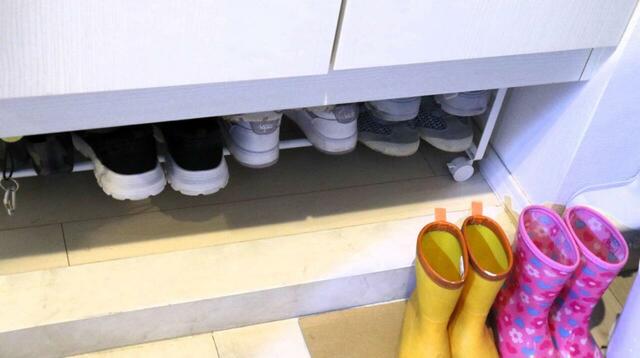 【tower 引き出せる キャスター付き シューズラック】クローゼット下がすっきり生まれ変わりました！     