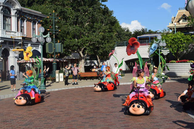 フライト・オブ・ファンタジー・パレード｜香港ディズニーランド・リゾート