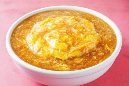 超コッテリ】1kgクラスがズラリ、3kg天津丼も!「メガ中華めし」が食べ