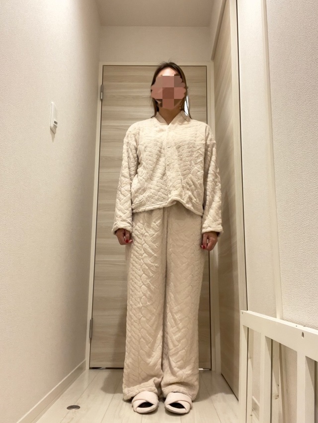 【マシュマロフィールラウンジセット(長袖)(ケーブル)+E】見た目もあたたかみのあるデザイン