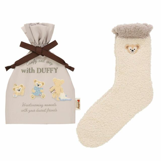 ルームソックス 3,000円｜ダッフィー＆フレンズ｜販売店舗：東京ディズニーシー「マクダックス・デパートメントストア」｜発売日：2023年10月2日（月）