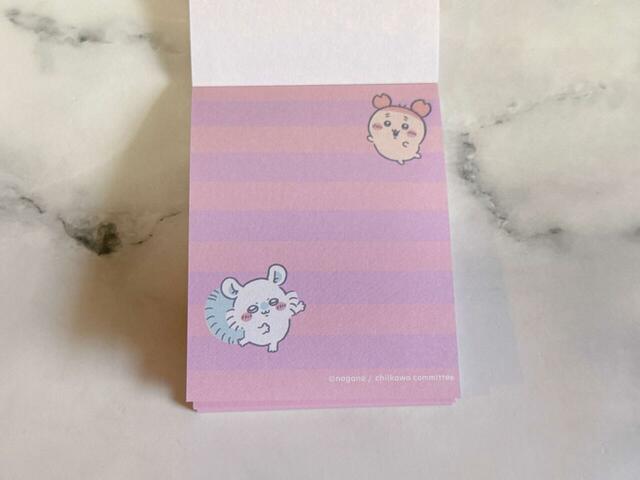 モモンガ＆古本屋バージョンはボーダー。柄も異なり、凝っているのがうれしい♪