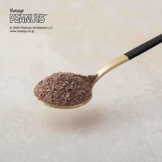 「こだわり素材が生み出す本格派の味」【「Peanuts DRINKSより「マシュマロホットチョコレート　ブラック・ホワイト」が新発売】