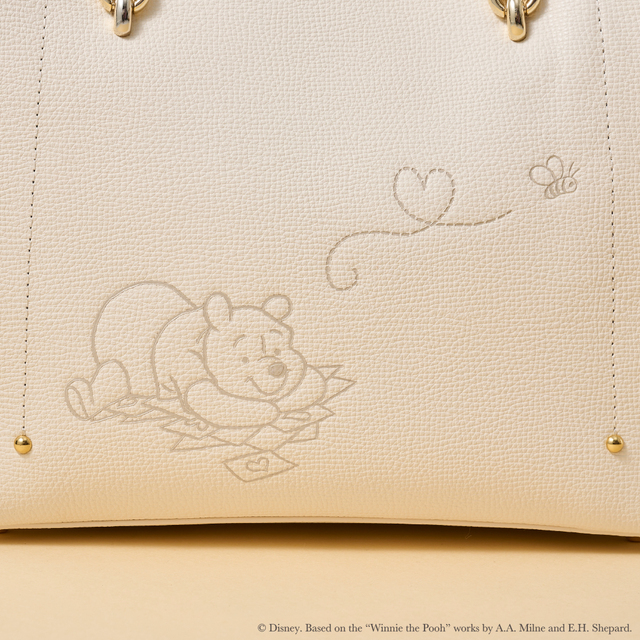 トートバッグ 48,400円｜Samantha Thavasa(サマンサタバサ)『くまのプーさん』コレクション