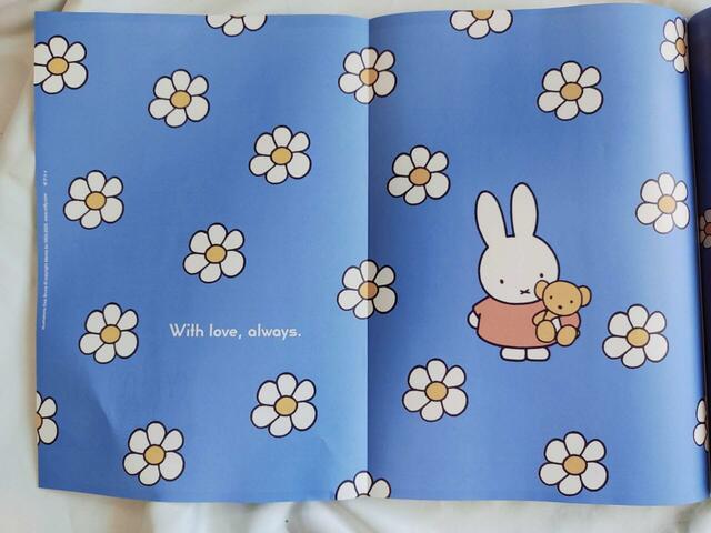 婚姻届の裏側はお花柄