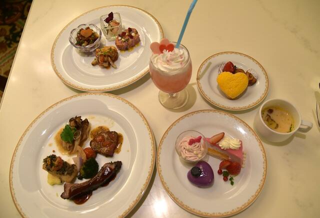 2026年1月13日~2026年3月8日 シャーウッドガーデン・レストラン_ディズニー・パルパルーザ“ミニーのファンダーランド”ブッフェ