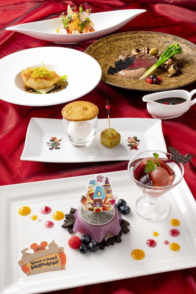 東京ディズニーランドホテル ルームサービス　“ディズニー・ハロウィーン”スペシャルディナーコース (14,000円)　