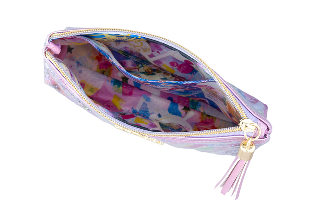 ポーチ 2,200円｜幅約21×高さ約15×マチ約5cm｜東京ディズニーランド「グランドエンポーリアム」、東京ディズニーシー「エンポーリオ」｜東京ディズニーリゾート35周年グランドフィナーレ