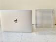 【丸十金網　セラミック焼き網】MacBookとのサイズ比較