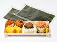 「日替わり弁当」<価格:1折 920円(税込)>【GWもこれを選べば間違いなし!「グランスタ東京」「グランスタ丸の内」2024年オープンショップ“一番売れた逸品”をご紹介!】