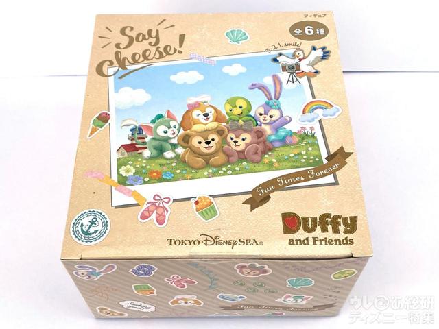 「ダッフィー&フレンズのSay cheese!」フィギュア6個セット外箱