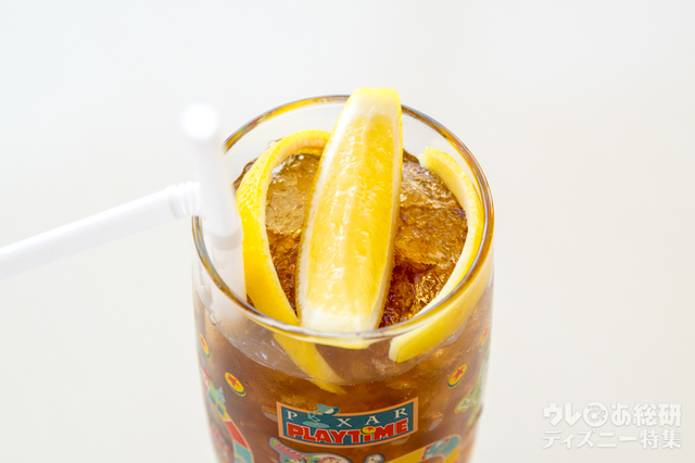 “ピクサー・プレイタイム” スペシャルノンアルコールカクテル コレクタブルグラス付き 1,860円