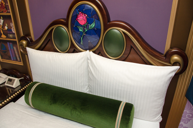 東京ディズニーランドホテル「ディズニー美女と野獣ルーム」©Disney