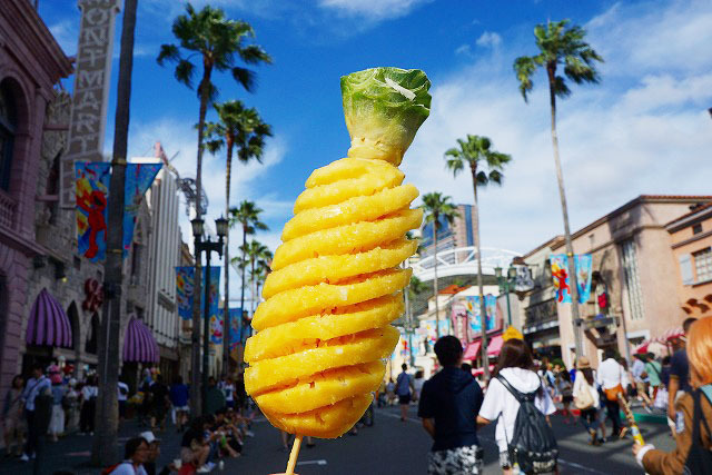 USJスイーツ／フローズンフルーツ　パイン　450円