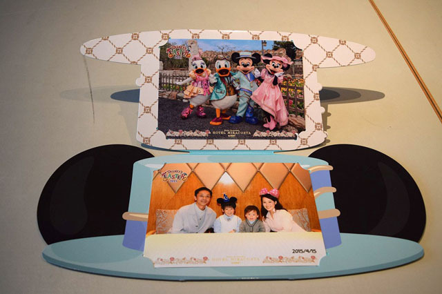 ミッキーのボンネット型オリジナルフォトフレーム ©Disney