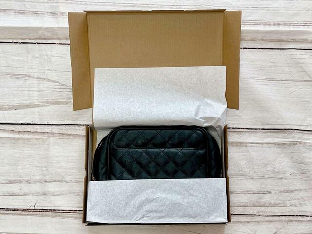 【nanakoななこがさらに本気で作った leur charme COSME POUCH BOOK BLACK】いざ開封〜！