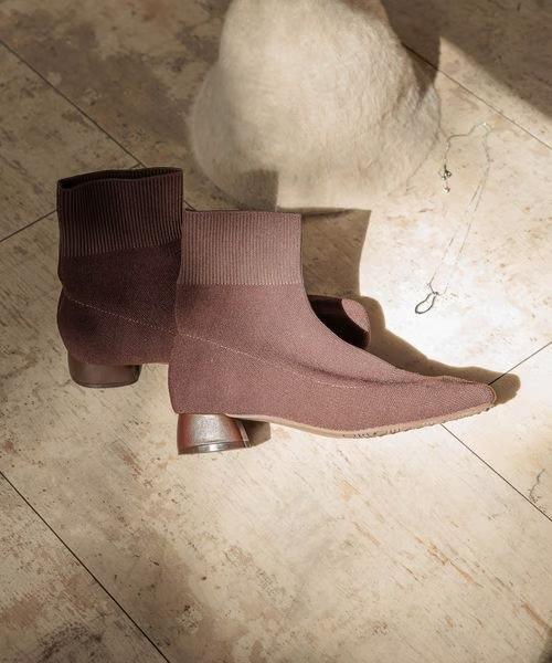 【グローバルワークの冬シューズ売上ランキング 10位】「らくっションストレッチフィットブーツ」5,940円（税込）